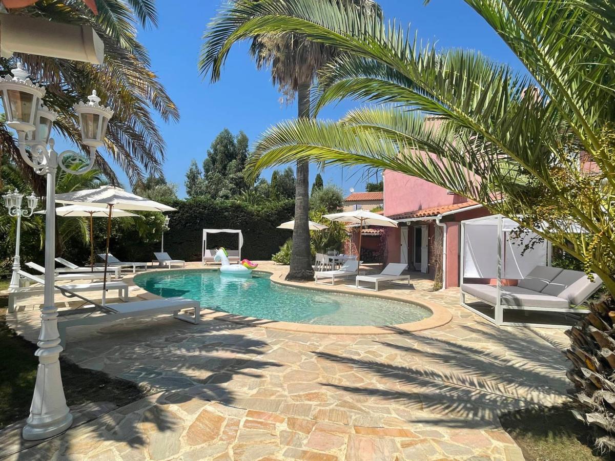 Villa Fantastic Pool 900m To The Beach; With Extravagant Big Garden *