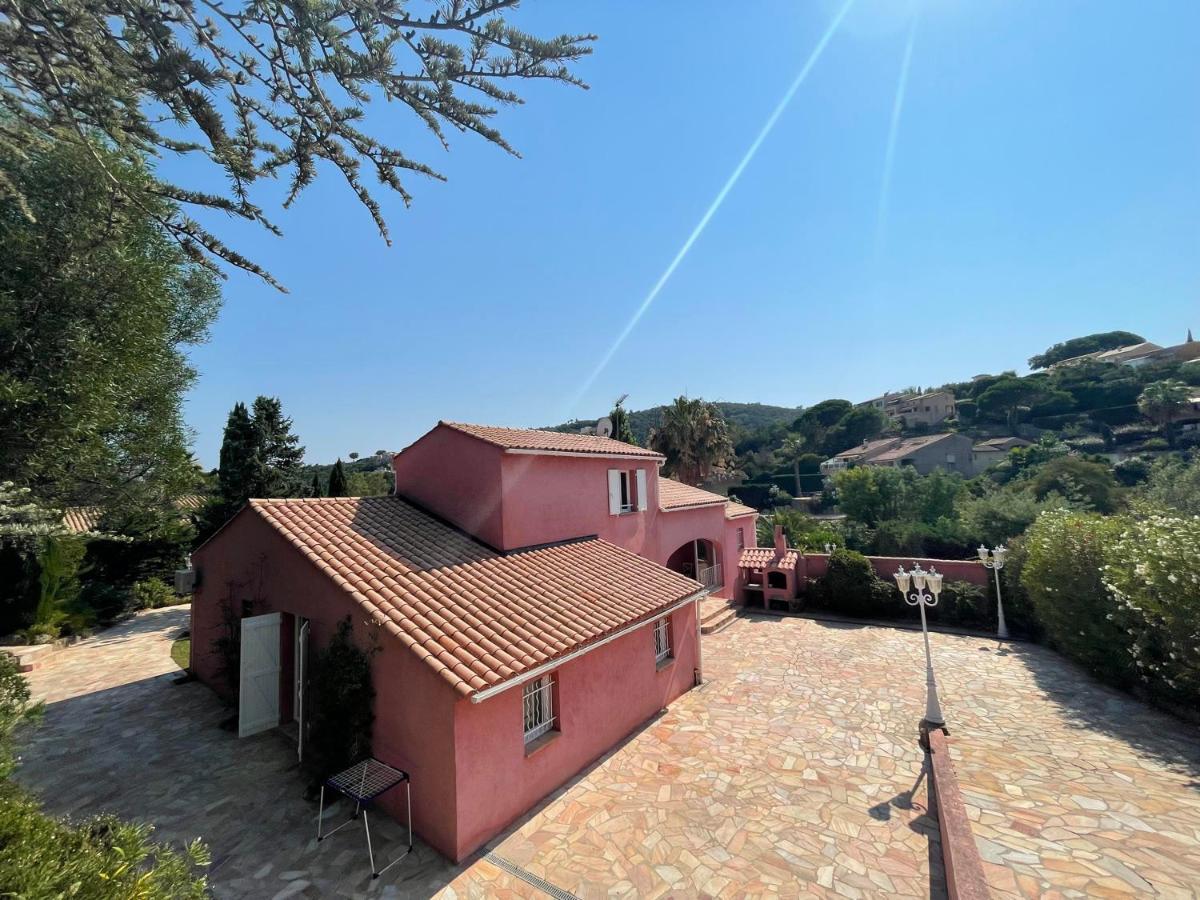 Villa Fantastic Pool 900m To The Beach; With Extravagant Big Garden Sainte-Maxime