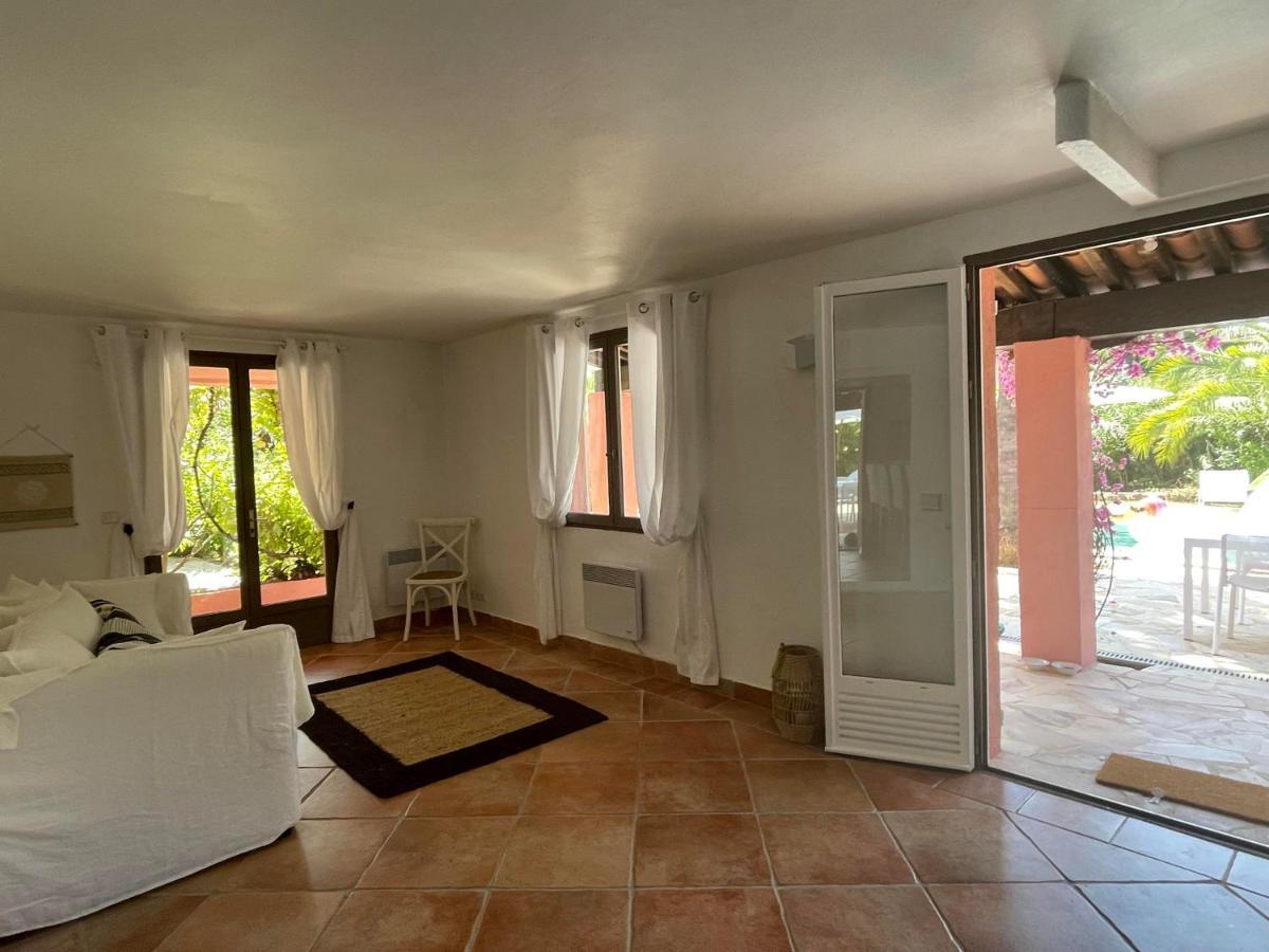 Villa Fantastic Pool 900m To The Beach; With Extravagant Big Garden